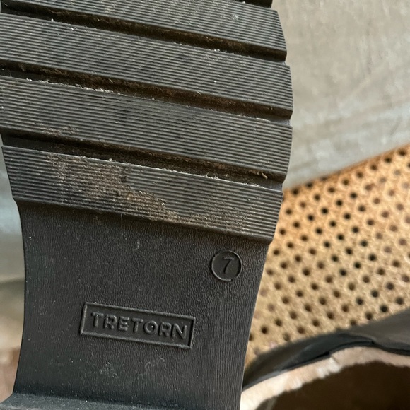 Boots - Picture 3 of 3